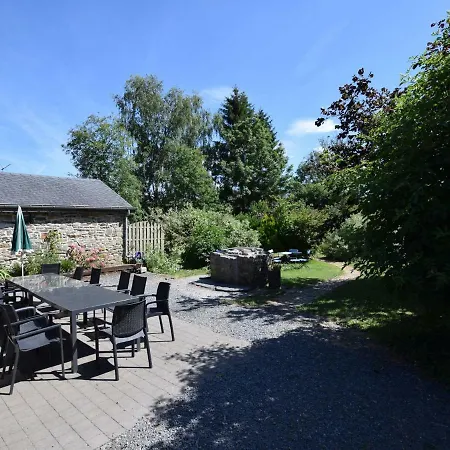 Authentic In Gouvy Near Forest Casa vacanze *